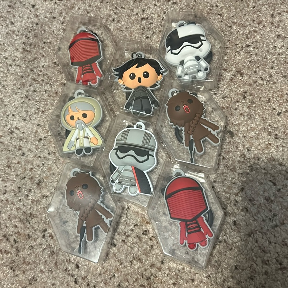 Star Wars Keychains - Picture 1 of 6